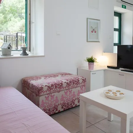 Bura 1 * Makarska